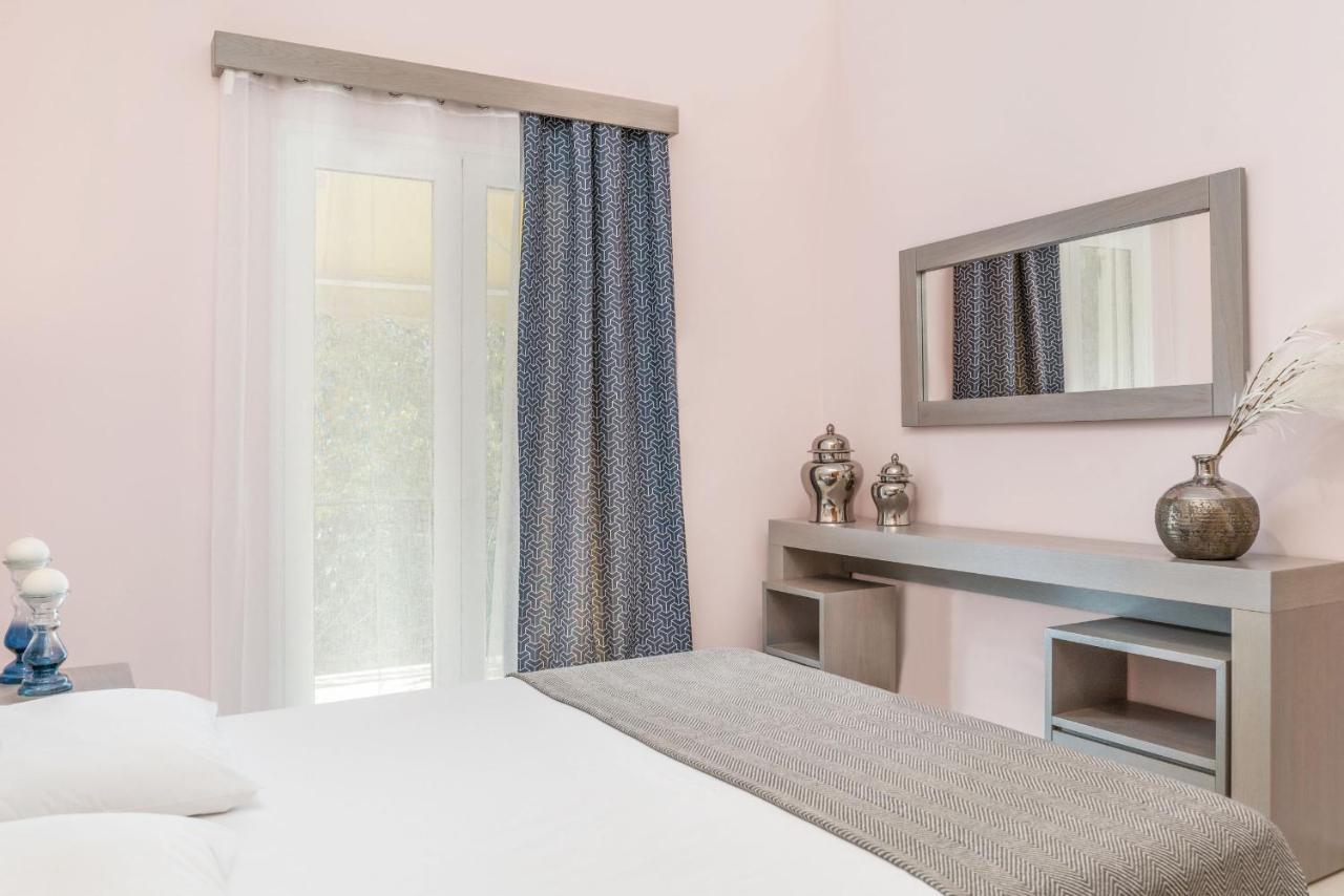 Niver Luxury Suites Lefkada City Luaran gambar