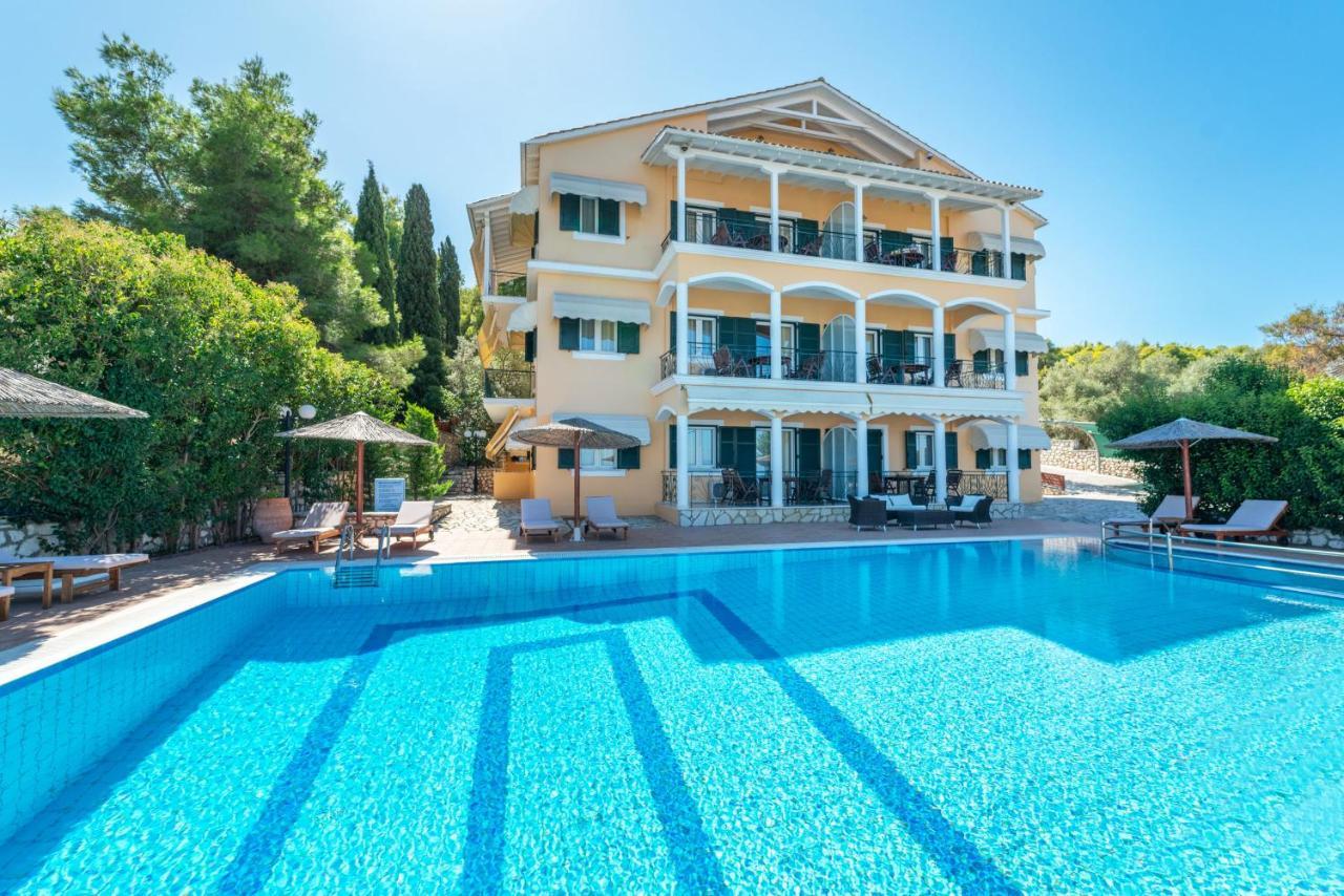 Niver Luxury Suites Lefkada City Luaran gambar
